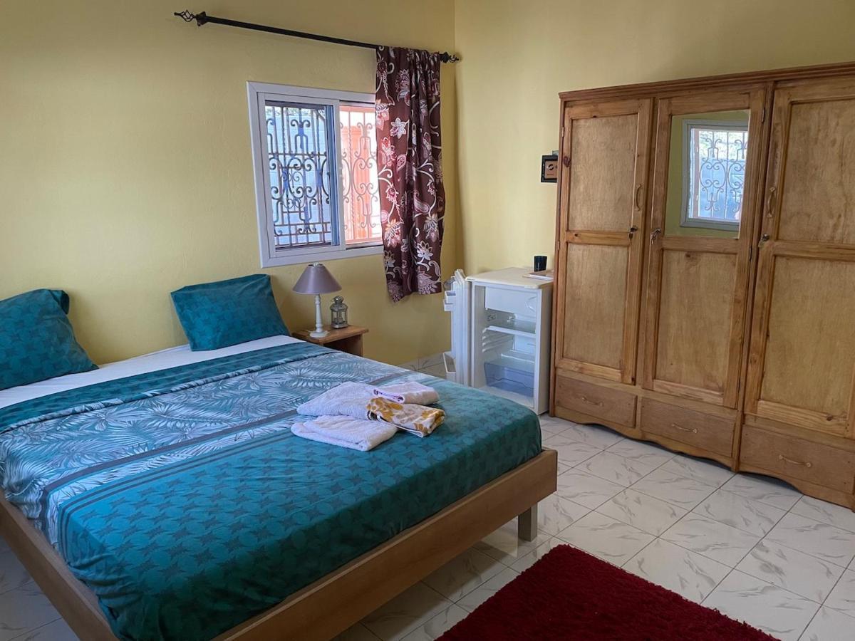 Bed and Breakfast The Compound Bijilo Exteriér fotografie